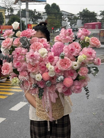 Giỏ hoa công chúa L