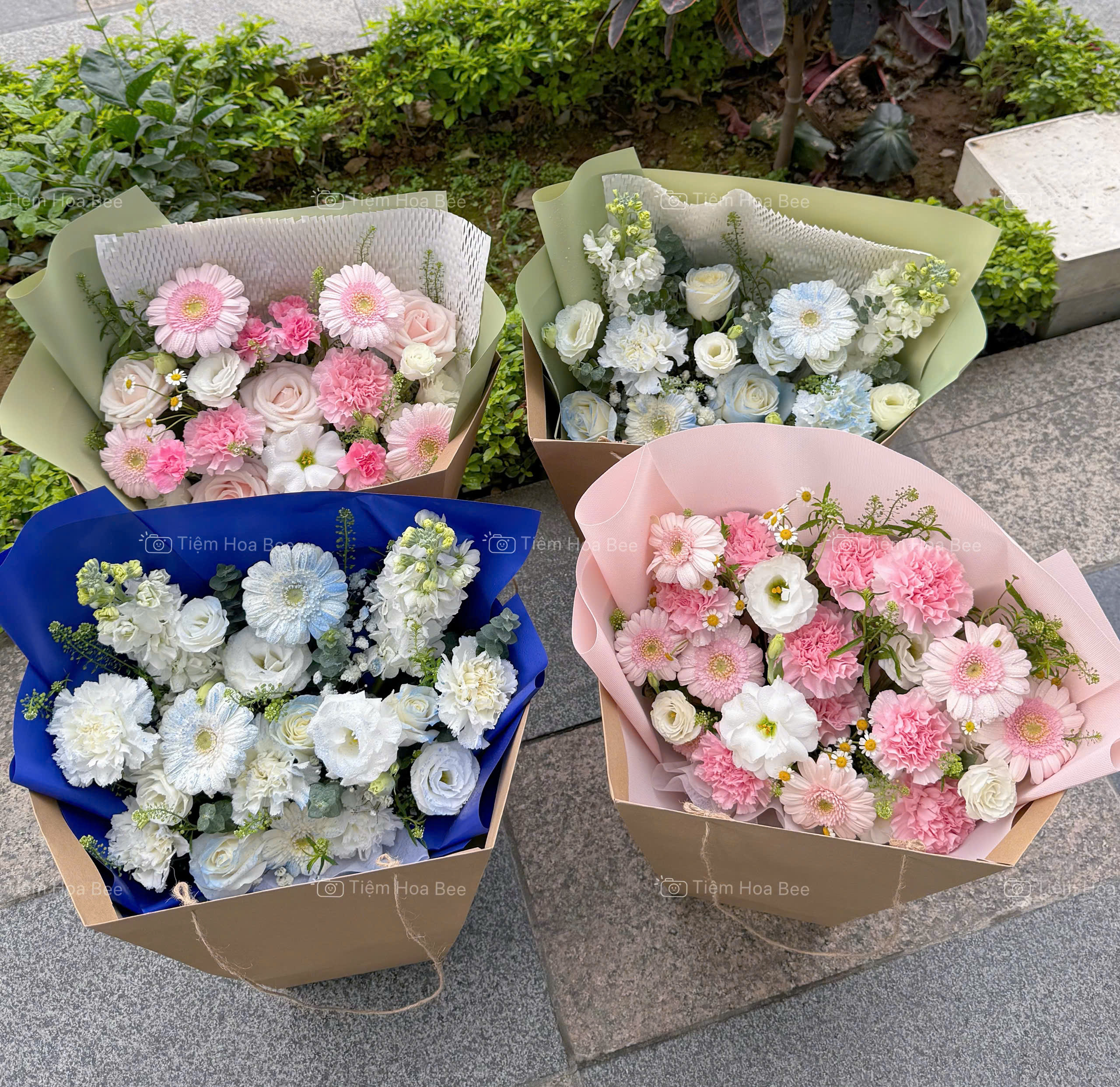 Hoa bó sự kiện tone trắng xanh/ hồng