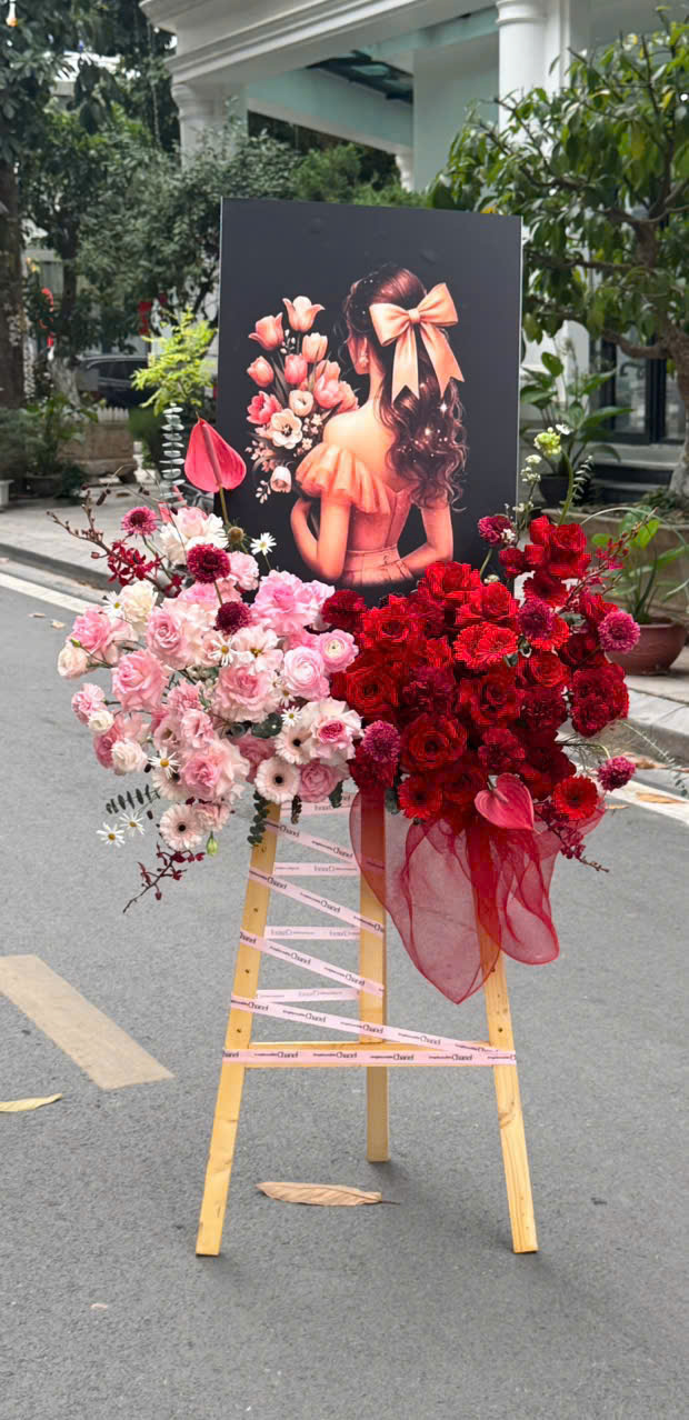 (có thể thay biển) Kệ biển sang trọng