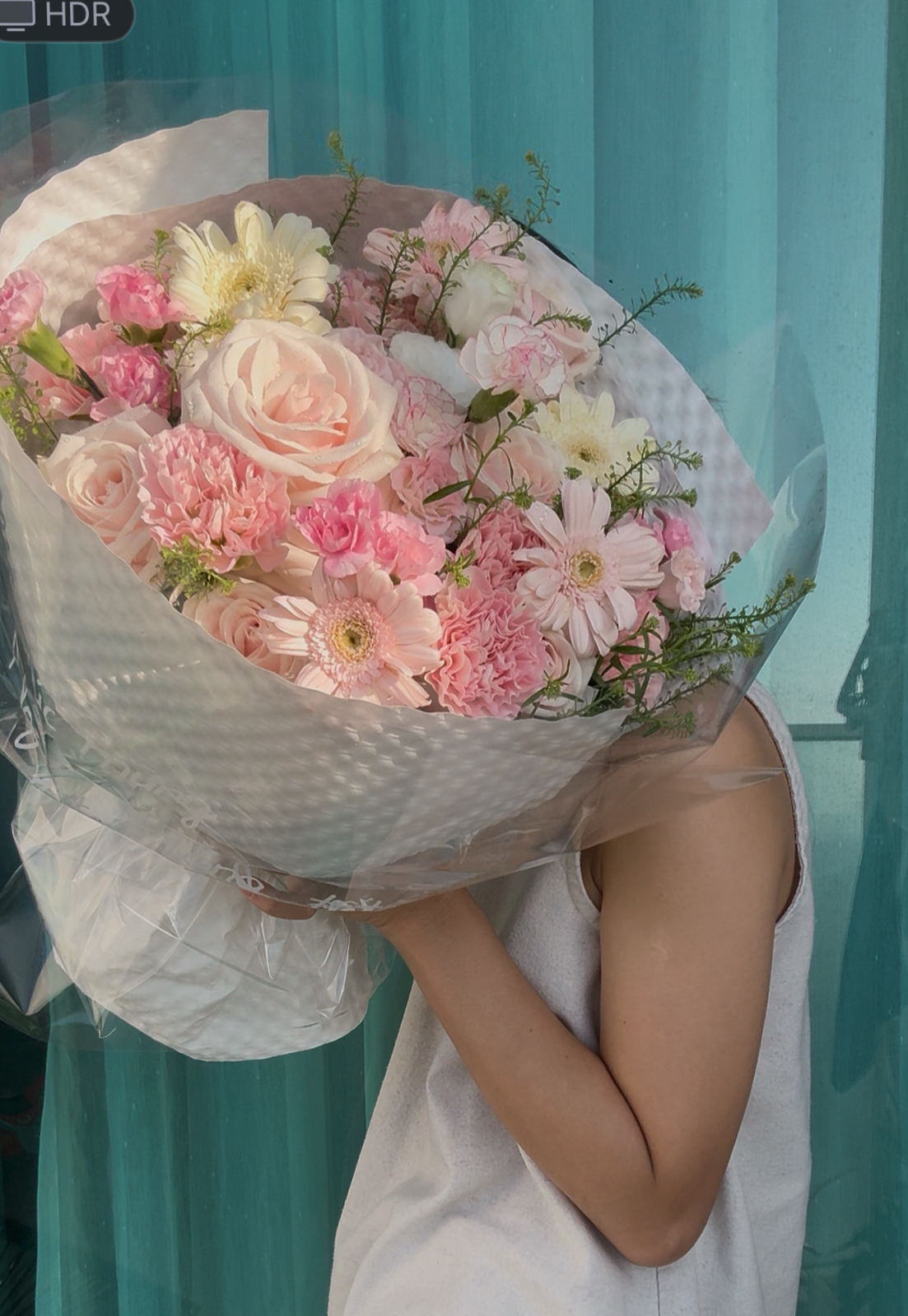 Bó hoa tone hồng ngọt ngào