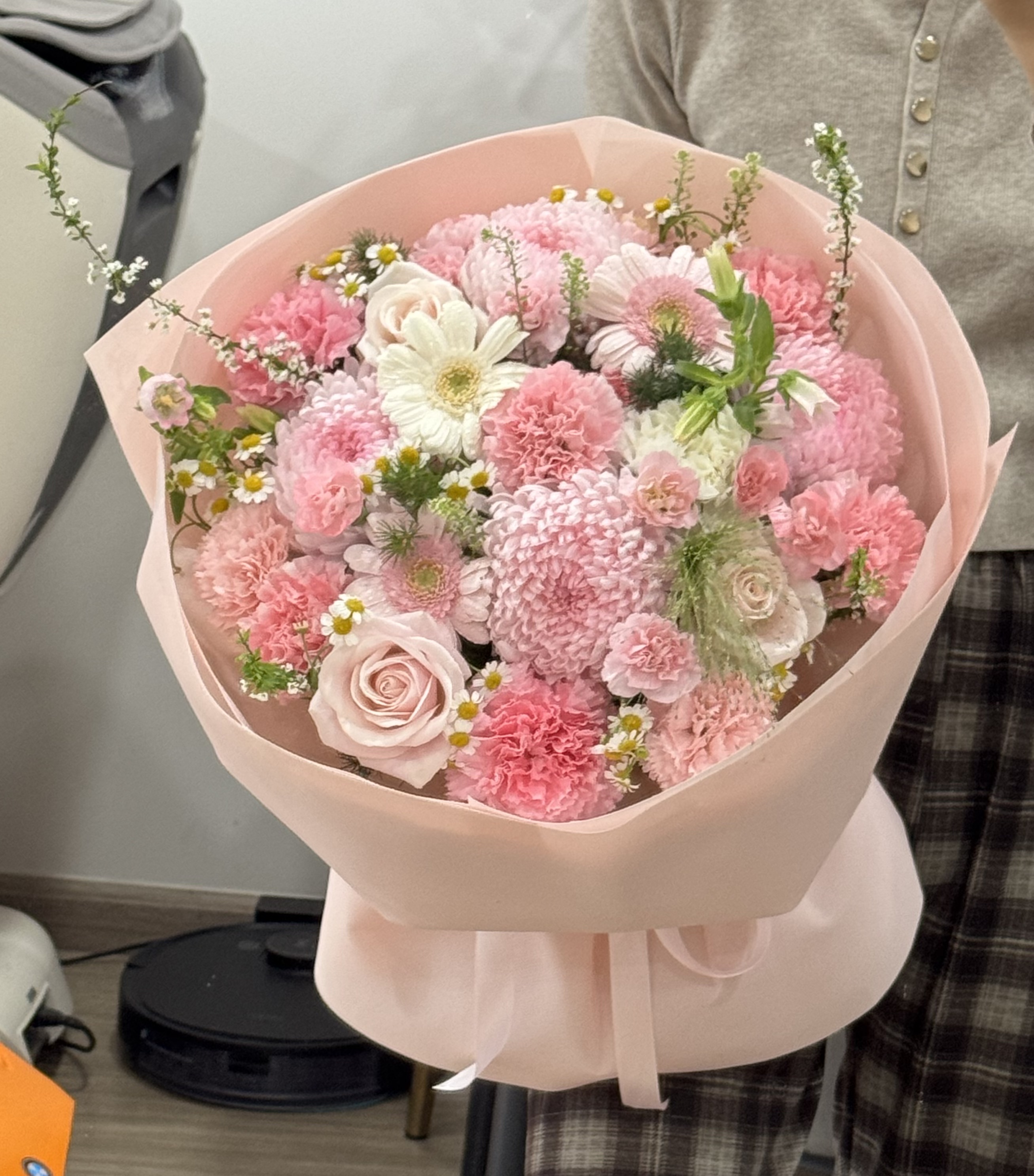 Nhẹ chạm thanh xuân